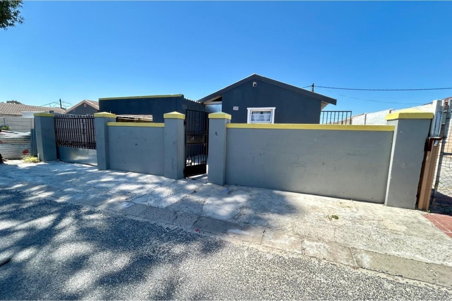 3 Bedroom Property for Sale in Voorbrug Western Cape